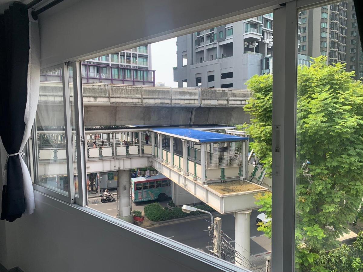 Thonglor Khách sạn